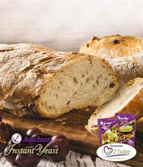 Hierdie olyfbrood is heerlik saam met braaivleis | Recipes, South african recipes, African food