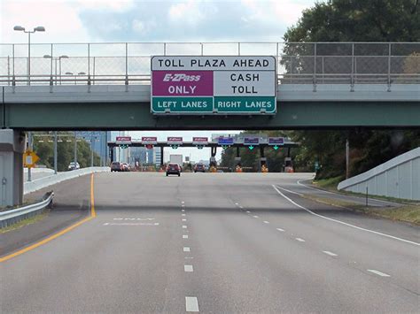 Downtown Toll Plaza on the Downtown Expressway – Virginia