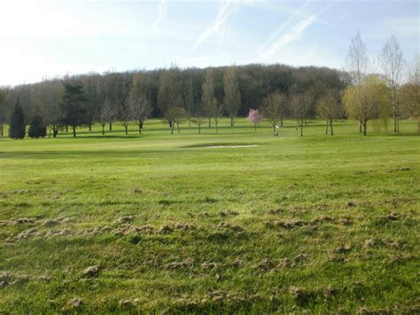 Llanwern Golf Course © Jaggery cc-by-sa/2.0 :: Geograph Britain and Ireland