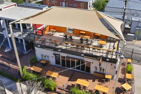 Container restaurant, Rooftop design, Cafe design