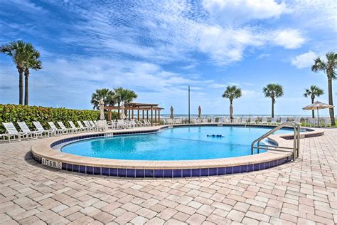 Oceanfront Resort Condo, Walk to Flagler Ave! Has Balcony and Central ...