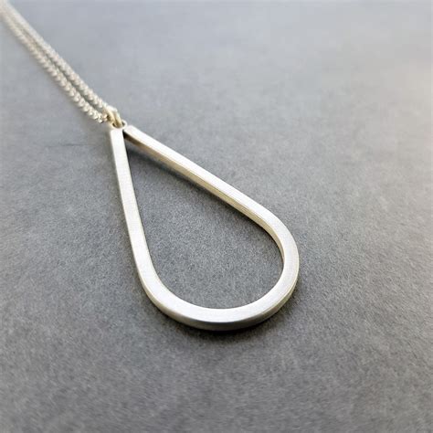 Simple Drop Pendant - Carin Lindberg Jewellery