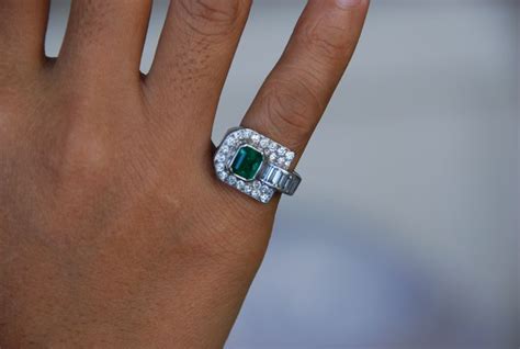 Antique Emerald and Diamond Art Deco Ring - RingSpotters