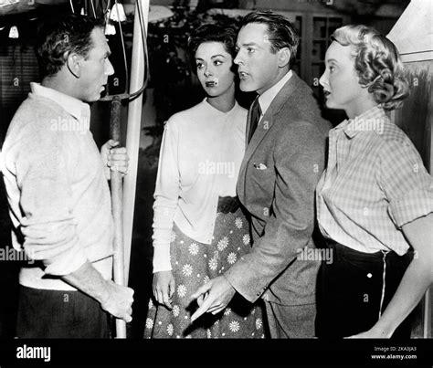 Kevin McCarthy, King Donovan, Dana Wynter, Carolyn Jones, "Invasion of the Body Snatchers" (1956 ...