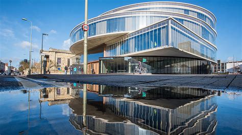 Herzog & de Meuron Completes Newest Building At Oxford University | Architectural Digest