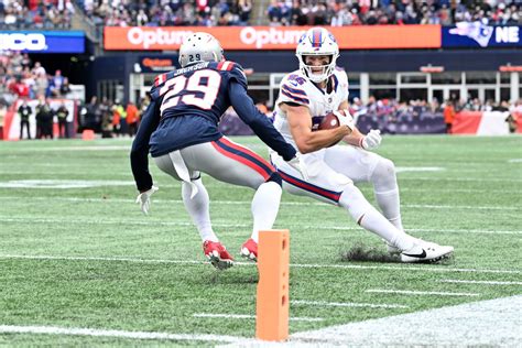 WATCH: Buffalo Bills TE Dalton Kincaid Scores First-Career TD vs. Tampa ...