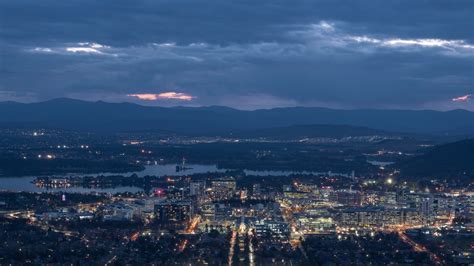 Canberra Nightlife Ideas: 5 Fun Things to Do in Canberra at Night