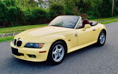 57k-Mile 1997 BMW Z3 5-Speed | Bmw z3, Bmw, Mercedes benz