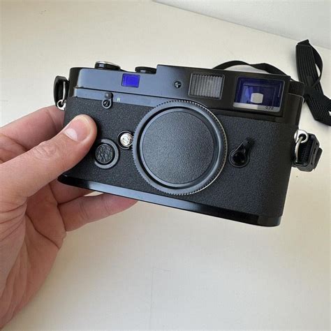 Leica MP Black Paint 0.72 In great condition, has... - Depop