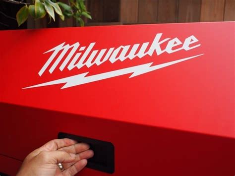 Milwaukee 46" Rolling Tool Storage Chest & Cabinet Review