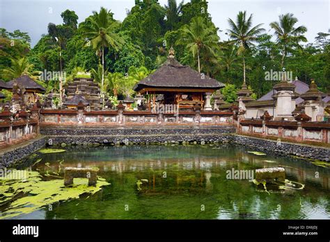 Tirta Empul Temple, Tampak Siring, Bali, Indonesia Stock Photo - Alamy