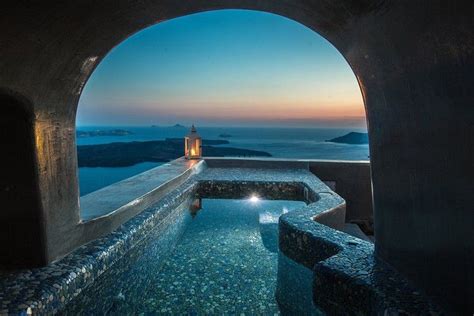 Santorini Is Amazing. This Cliffside Cave Villa Makes Your Visit Even More Memorable ...