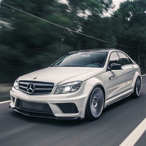 Mercedes C63 AMG W204 | Mercedes benz c180, Mercedes benz c63, Mercedes benz sedan