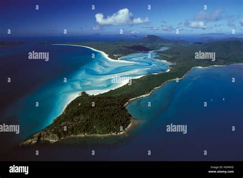 Hill Inlet and Whitehaven Beach Stock Photo - Alamy