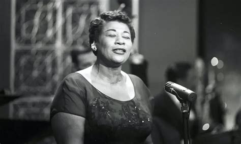 Ella Fitzgerald Biography - Biography Explorer