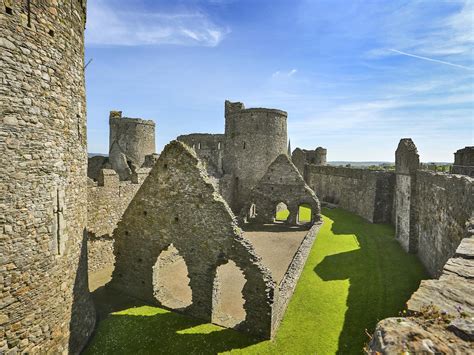 Kidwelly Castle (Cadw) | VisitWales