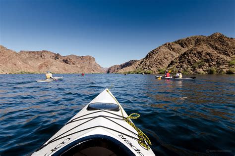 Kayaking at Lake Mead | Kayaking on a sunny day in summer at… | Flickr