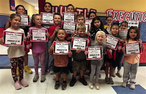 Wellington Elementary students achieve Hustle Award | Red River Sun