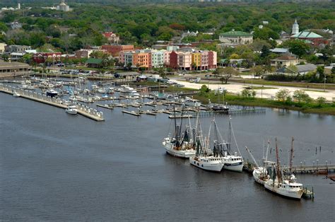 Fernandina Harbor Marina in Fernandina Beach, FL, United States - Marina Reviews - Phone Number ...