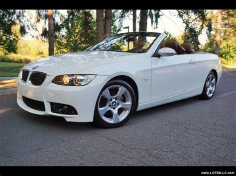 2008 BMW 328i Hardtop Convertible ** White** Automatic 2-Door Convertible - WBAWL13578PX17980