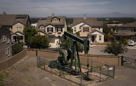 California voters may face dueling measures on 2024 ballot about oil wells near homes and ...