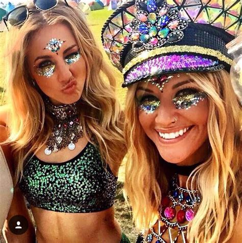 Festival glitter and jewels More Festival Trends, Festival Mode, Rave ...