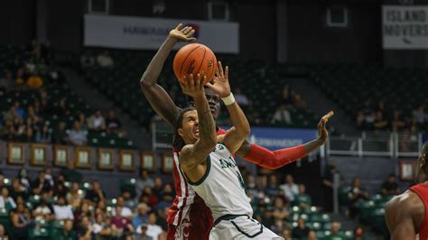 Hawaii men’s basketball wins Acrisure Invitational | KHON2