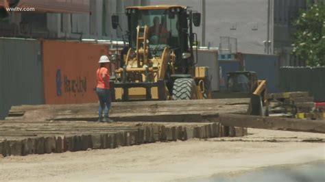 Hard Rock Demolition: Contractors mobilize, prepare for large equipment ...