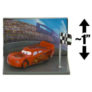 Lightning McQueen at Race Track: Pixar Cars Mini-Figure Collection #1 ...