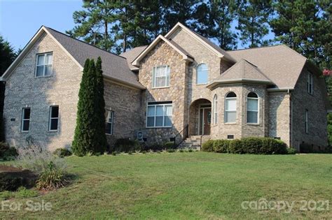 Mooresville, NC Real Estate - Mooresville Homes for Sale | realtor.com®