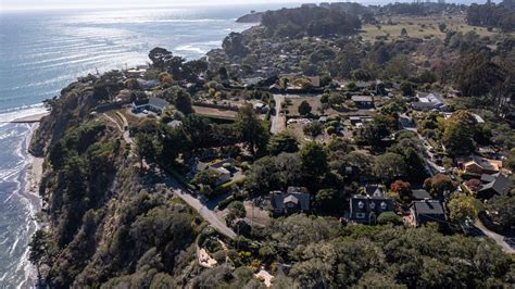 Marin County fund puts Wellington on watch, removes Invesco from list ...