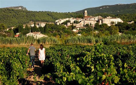 Côtes Du Rhône Villages - Wine-Uncovered