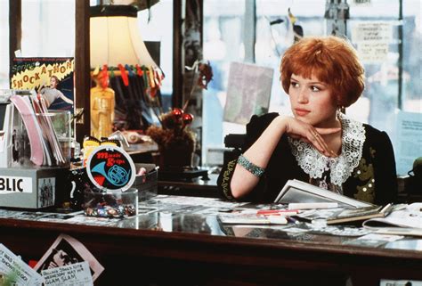 Molly Ringwald Looks Back on ‘Pretty in Pink,’ 35 Years Later | Vogue