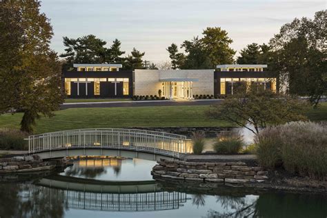 Gate of Heaven Cemetery Columbarium : KZF Design Designing Better Futures