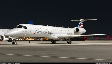 N669MB American Eagle Embraer ERJ-145LR Photo by craig l baldwin | ID 972311 | Planespotters.net