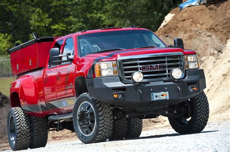 Big Red Dually show daily | Trucks, Duramax, Gmc trucks