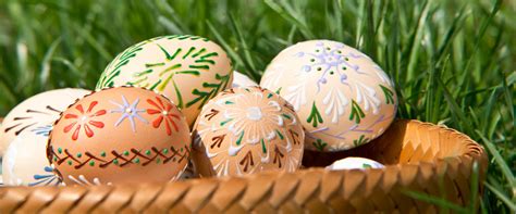 Easter 2025, 2026 and 2027 - PublicHolidays.cz