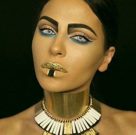 Cleopatra Egyptian makeup | Egyptian makeup, Halloween makeup easy ...