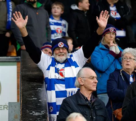 Picture gallery: Reading FC fans enjoy a four goal classic against ...