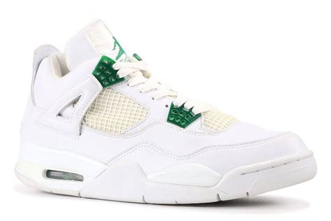 First Look: Air Jordan 4 ‘Pine Green’ - Sneaker Freaker