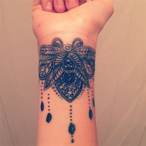 100 Cute Examples Of Tattoos For Girls | Tatuajes en la muñeca, Tatuaje ...