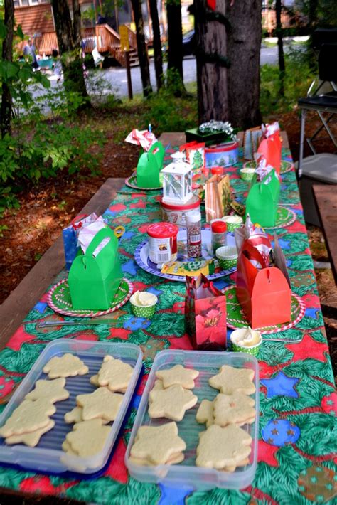 Christmas in July Christmas/Holiday Party Ideas | Photo 3 of 26 | Catch My Party