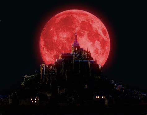 Tower of the Archmage: Sunday Inspirational Image - Blood Moon