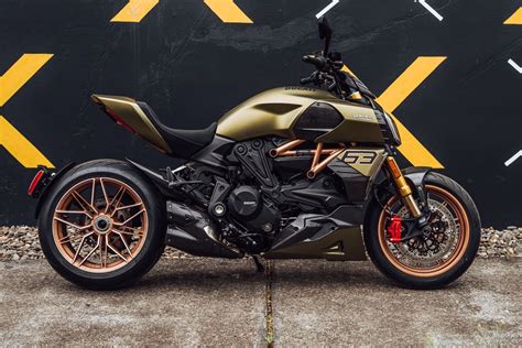 742-Mile 2021 Ducati Diavel 1260 Lamborghini for sale on BaT Auctions - closed on July 5, 2023 ...