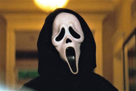 Roman Bridger is such an underrated Ghostface... : r/Scream