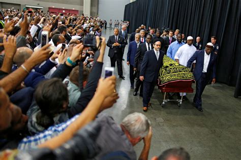 Muhammad Ali Funeral Draws Thousands to Louisville - Newsweek