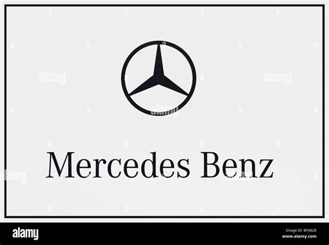 Mercedes Benz logo, Daimler AG Stock Photo - Alamy