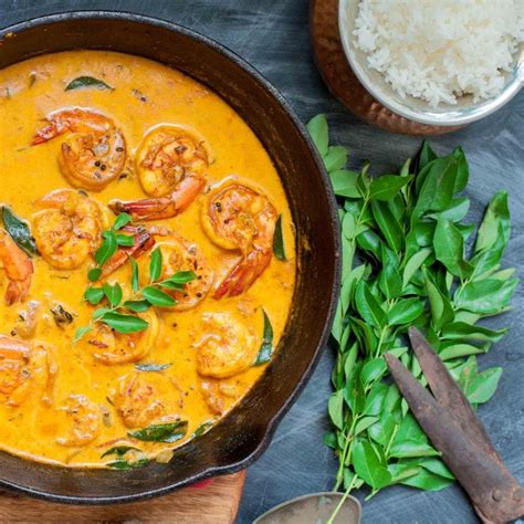 Easy to make Kerala Prawn Curry - Malabar Chemmeen Curry with Coconut Milk