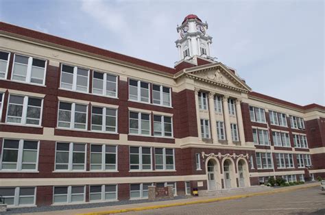 Bellaire High School in Bellaire, Ohio. #ohio #historic #school | Bellaire high school, Belmont ...