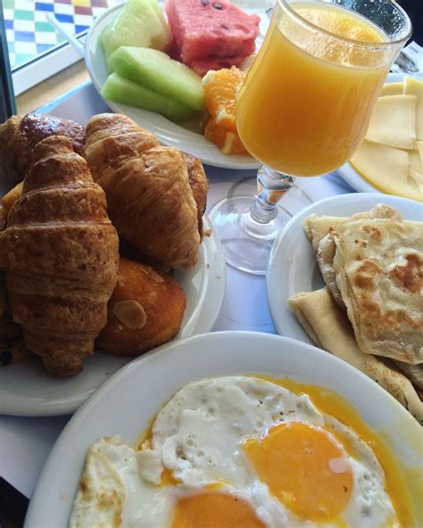 Moroccan breakfast | Breakfast, Moroccan breakfast, Food